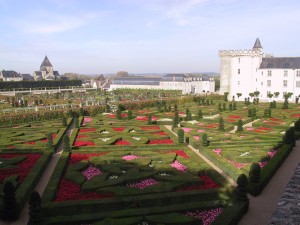 Sculpted Gardens in the Loire  Valley